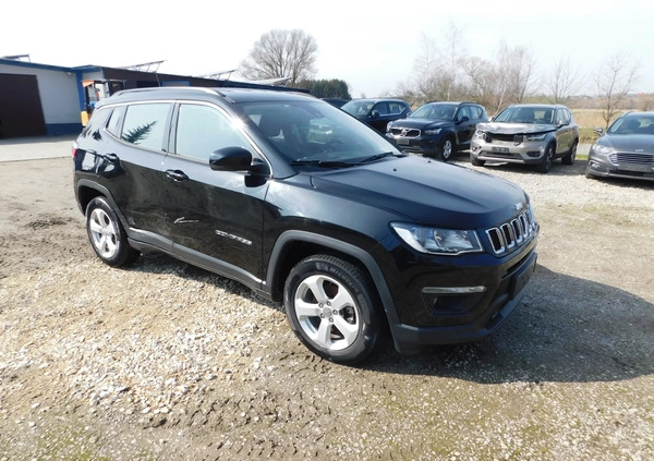 Jeep Compass cena 25830 przebieg: 182000, rok produkcji 2019 z Twardogóra małe 46